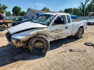 DODGE DAKOTA SPORT