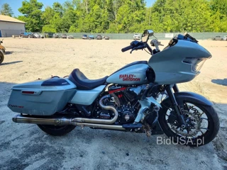 HARLEY-DAVIDSON FLTRXSTSE
