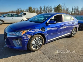 HYUNDAI IONIQ PLUG-IN HYBRID SEL