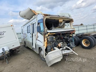 FORD F550 SUPER DUTY STRIPPED CHASSIS