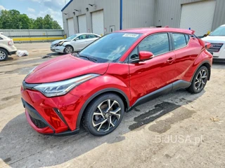 TOYOTA C-HR XLE