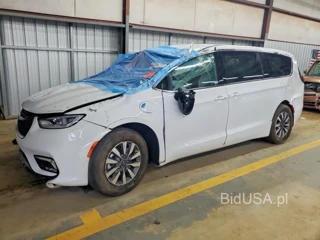 CHRYSLER PACIFICA HYBRID SELECT