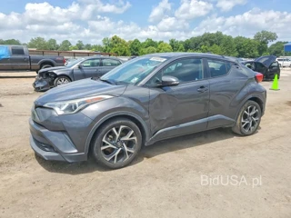 TOYOTA C-HR XLE PREMIUM