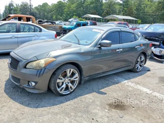 INFINITI M37 X