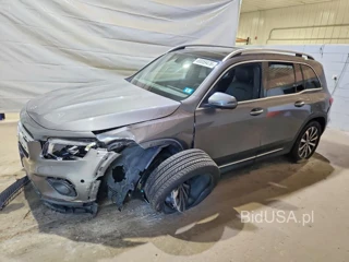 MERCEDES-BENZ GLB 250 4MATIC