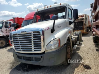 FREIGHTLINER CASCADIA