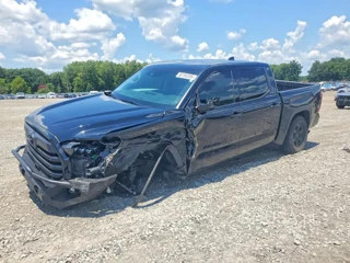 TOYOTA TUNDRA SR5