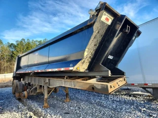 DUMP TRAILER