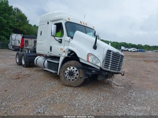 FREIGHTLINER FREIGHTLINER CASCADIA 125