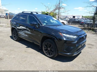 TOYOTA TOYOTA RAV4 HYBRID SE