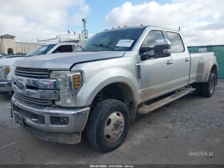 FORD FORD F-350 LARIAT