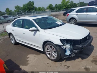VOLKSWAGEN VOLKSWAGEN PASSAT 2.0T SEL PREMIUM