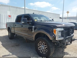 FORD FORD F-250 KING RANCH