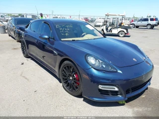 PORSCHE PORSCHE PANAMERA GTS