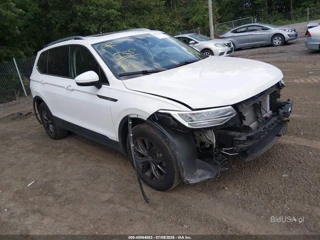 VOLKSWAGEN VOLKSWAGEN TIGUAN 2.0T SE/2.0T WOLFSBURG EDITION