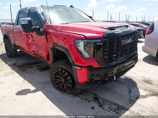 GMC SIERRA 2500HD 4WD  STANDARD BED DENALI