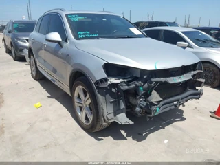 VOLKSWAGEN VOLKSWAGEN TOUAREG 3.6L R-LINE