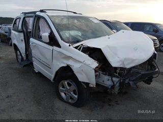 DODGE DODGE GRAND CARAVAN SXT