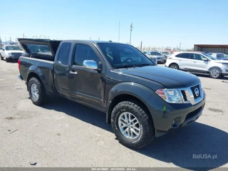 NISSAN NISSAN FRONTIER SV