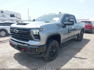 CHEVROLET CHEVROLET SILVERADO 2500HD 4WD  STANDARD BED LT