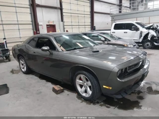 DODGE DODGE CHALLENGER SE