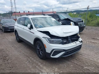 VOLKSWAGEN VOLKSWAGEN TIGUAN 2.0T SE