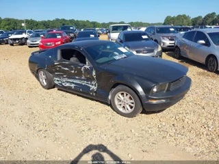 FORD FORD MUSTANG V6 DELUXE/V6 PREMIUM