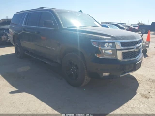 CHEVROLET CHEVROLET SUBURBAN LT