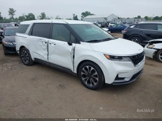 KIA KIA CARNIVAL MPV EX