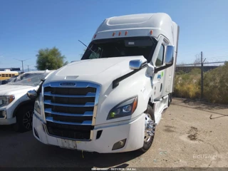 FREIGHTLINER FREIGHTLINER NEW CASCADIA 126