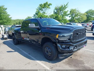 RAM RAM 3500 LIMITED  4X4 6'4 BOX