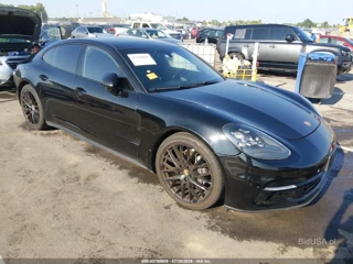 PORSCHE PORSCHE PANAMERA 4
