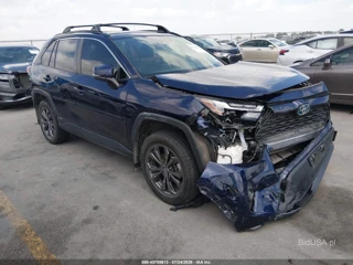 TOYOTA TOYOTA RAV4 HYBRID XLE PREMIUM