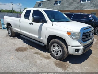 TOYOTA TOYOTA TUNDRA SR 5.7L V8