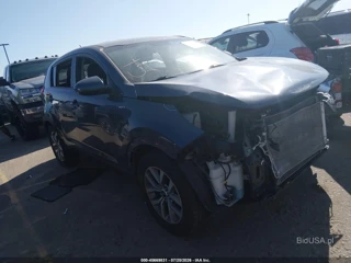 KIA KIA SPORTAGE LX