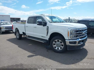 FORD FORD F-350 LARIAT