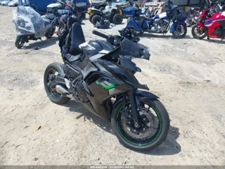 KAWASAKI KAWASAKI EX650 R