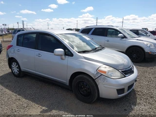 NISSAN NISSAN VERSA 1.8S