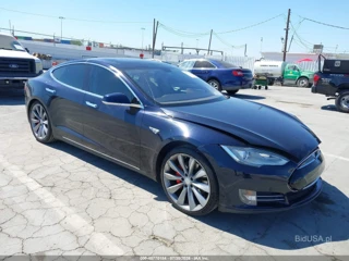 TESLA TESLA MODEL S PERFORMANCE