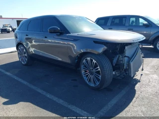 LAND ROVER LAND ROVER RANGE ROVER VELAR P250 DYNAMIC SE