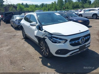 MERCEDES-BENZ MERCEDES-BENZ GLA 250 4MATIC