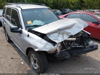 CHEVROLET CHEVROLET TRACKER HARD TOP BASE