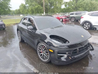 PORSCHE PORSCHE MACAN GTS