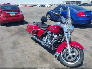 HARLEY-DAVIDSON HARLEY-DAVIDSON FLHR ROAD KING