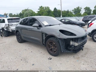 PORSCHE PORSCHE MACAN