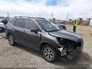 SUBARU SUBARU FORESTER PREMIUM