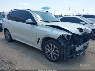 BMW X5 SDRIVE40I