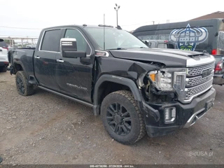 GMC SIERRA 2500HD 4WD  STANDARD BED DENALI