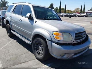 TOYOTA TOYOTA SEQUOIA SR5 V8