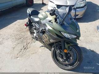 KAWASAKI KAWASAKI EX650 P